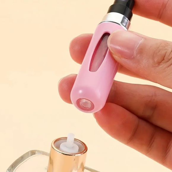 Refillable Travel Perfume Spray Bottle - Picture 4 of 4